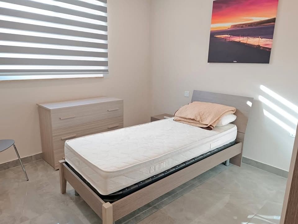 Private Room in Buġibba - 3