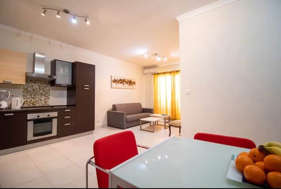 Private Room in Sliema - 3