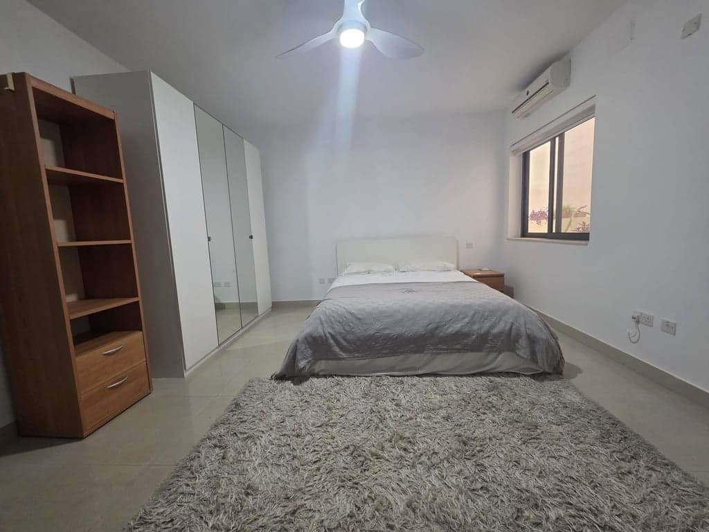 Private Room in St. Julian's - 3