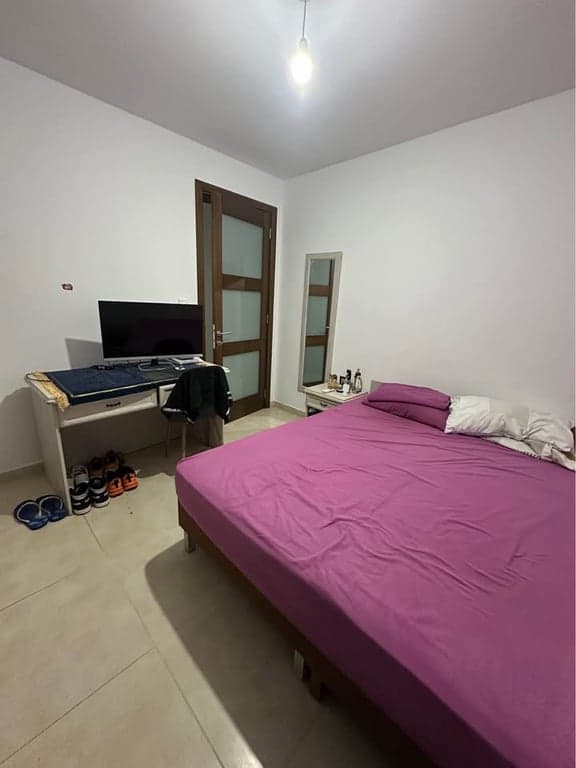 Private Room in Iklin