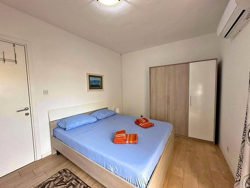 Private Room in Sliema