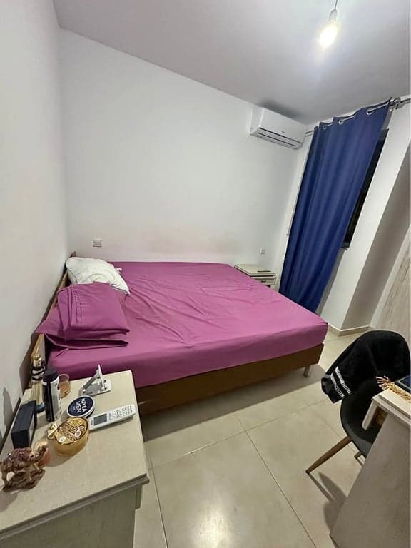 Private Room in Iklin - 3