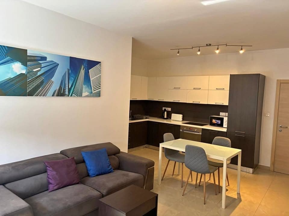 Private Room in Swieqi - 2