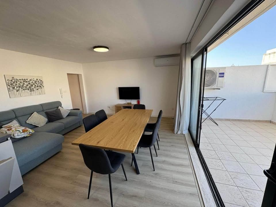 Private Room in Sliema - 2